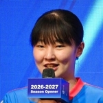 　Ｔリーグの開幕前日記者会見で質問に答える神奈川の張本美和＝２４日、台北市（共同）