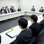　社会保障国民会議の実務者会議＝２７日午後、国会