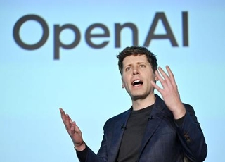 企業向けイベントに登壇した米オープンＡＩのサム・アルトマンＣＥＯ＝２０２５年２月、東京都内