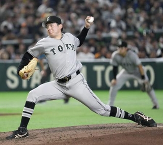 　ヤクルト戦に先発し、６回１失点で８勝目を挙げた巨人・竹丸＝東京ドーム