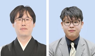 　左から井山裕太碁聖、佐田篤史七段