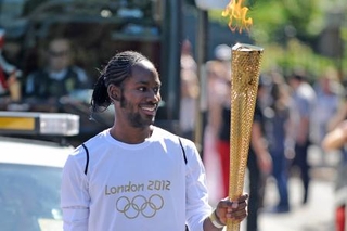 　ジェーソン・アーデイ氏＝２０１２年、ロンドン（Ｊｏｅ　Ｇｉｄｄｅｎｓ／ＬＯＣＯＧ／ＰＡ通信提供・ＡＰ＝共同）