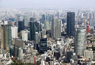 　東京都心の高層ビル群（共同通信社ヘリから）