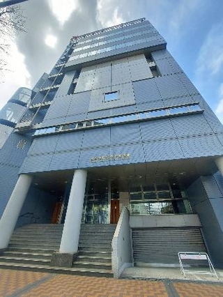 　共産党本部が入るビル＝東京都渋谷区