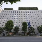 　小学館本社＝東京都千代田区