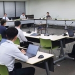　睡眠障害ナルコレプシーの新薬を審査する厚労省の専門部会＝３日午後、東京都千代田区