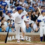 　ドジャース戦の１回、１９号２ランを放つカブス・鈴木＝シカゴ（共同）