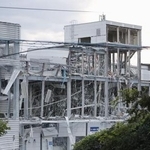 　爆発のあったイオンモール熊本＝７月２９日午前５時５２分、熊本県嘉島町
