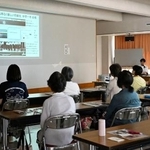 　横田めぐみさんの同級生の講演会＝５日午前、新潟市江南区