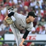 　広島戦に先発した巨人・井上＝マツダ