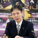 　記者会見するＪＲ東海の丹羽俊介社長＝６日午後、大阪市