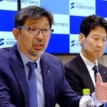 　初の心臓移植について記者会見する東京科学大病院移植医療部の藤田知之部長（左）＝６日午後、東京都文京区