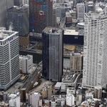 　大阪高検、地検などが入る大阪市福島区の合同庁舎（中央）