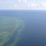 　南シナ海のスカボロー礁＝６月