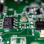 　半導体チップ（ロイター＝共同）