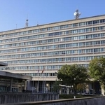 　長野県警本部が入る長野県庁