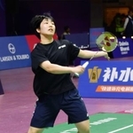 　試合会場で調整するバドミントン女子シングルスの山口茜＝ニューデリー（共同）