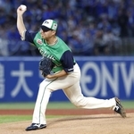　ＤｅＮＡ戦に先発したヤクルト・松本健＝神宮
