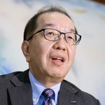 　インタビューに答えるいすゞ自動車の山口真宏社長