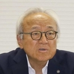 　福岡県議会の蔵内勇夫議長