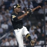 　ロッテ戦に先発したソフトバンクのモイネロ＝ＺＯＺＯマリン