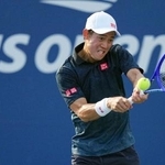 　男子シングルス予選２回戦でプレーする錦織圭＝ニューヨーク（ＡＰ＝共同）