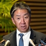 　高市首相と面会後、記者団の取材に応じるキオクシアホールディングスの太田裕雄社長＝２７日午後、首相官邸