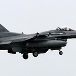 　米軍のＦ１６戦闘機