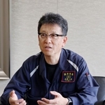 　インタビューに答える熊本市の大西一史市長＝８月２７日、熊本市役所