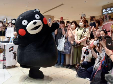 くまモン、復興応援を大阪でPR|全国海外|神戸新聞NEXT