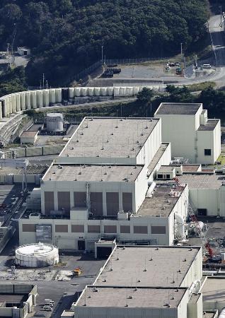 　宮城県の東北電力女川原発２号機