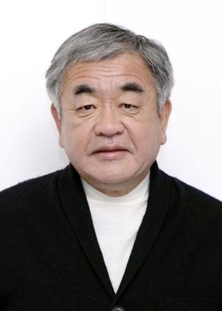 　隈研吾さん