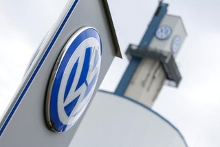 　ドイツ自動車大手フォルクスワーゲン（ＶＷ）のロゴ