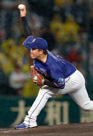 　阪神戦に先発した中日・柳＝甲子園