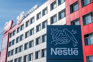 　ロシア中部ペルミにあるスイス食品大手ネスレの関連工場＝２０２２年３月（タス＝共同）