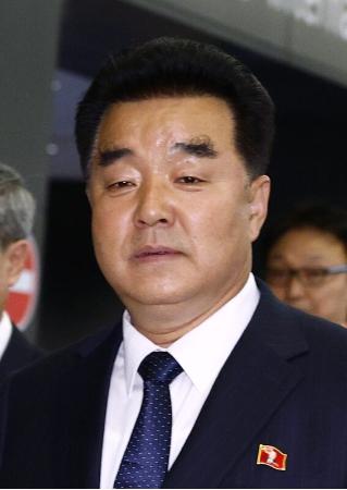 　北朝鮮の金日国体育相