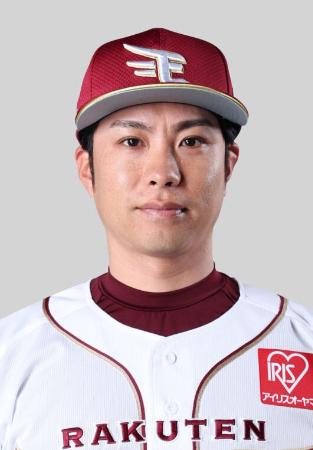 　楽天の辛島航投手