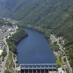 　徳島県三好市の池田ダム＝２０２２年７月