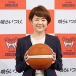 　バスケットボールＢリーグプレミア（１部）富山グラウジーズの新社長に就任した吉田朋美氏＝１５日、富山市