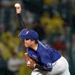 　阪神戦に先発した中日・柳＝甲子園