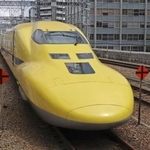 　東海道・山陽新幹線の点検車両ドクターイエロー「Ｔ５」＝２０２４年６月、福岡市