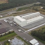 　青森県むつ市の中間貯蔵施設＝２０２４年９月