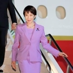 　国連総会に出席するため、米ニューヨークに到着した高市首相＝２１日（共同）