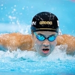 　男子４００メートル個人メドレー決勝　小島夢貴のバタフライ＝東京アクアティクスセンター