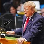 　２２日、国連総会で演説するトランプ米大統領＝ニューヨークの国連本部（ゲッティ＝共同）
