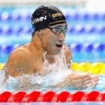 　愛知・名古屋アジア大会の競泳男子２００メートル平泳ぎを世界新で制した大橋信＝２４日、東京アクアティクスセンター