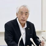 　茨城県神栖市の木内敏之市長＝３日、神栖市