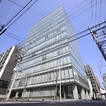 　小林製薬の本社が入るビル＝大阪市中央区