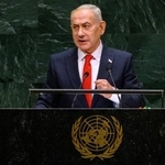 　国連総会で演説するイスラエルのネタニヤフ首相＝２４日、ニューヨーク（ゲッティ＝共同）