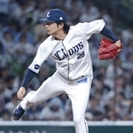 　７回に登板し、２勝目を挙げた西武・森脇＝ベルーナドーム